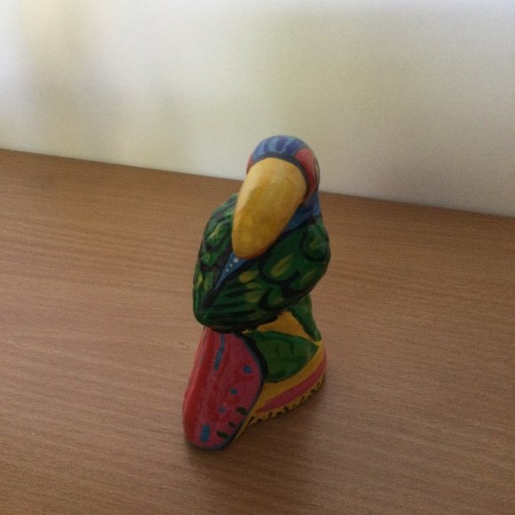 Two hand painted parrot figurines 8" & 4" tall wood and ceramic standing parrots - Picture 10 of 11